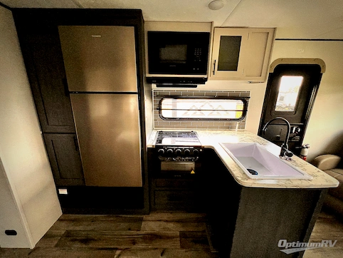 2025 Dutchmen Aspen Trail LE 26RL RV Photo 3