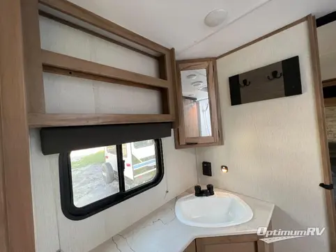 2024 Forest River Cherokee Alpha Wolf 23LDE-L RV Photo 3