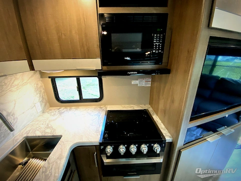 2021 Grand Design Imagine 2500RL RV Photo 3