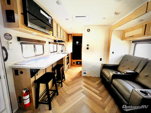 2025 Ember E-Series 21RKE RV Photo 2