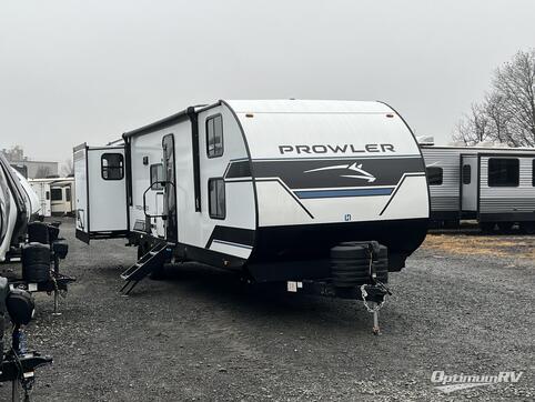 New 2025 Heartland Prowler 3212BH Featured Photo