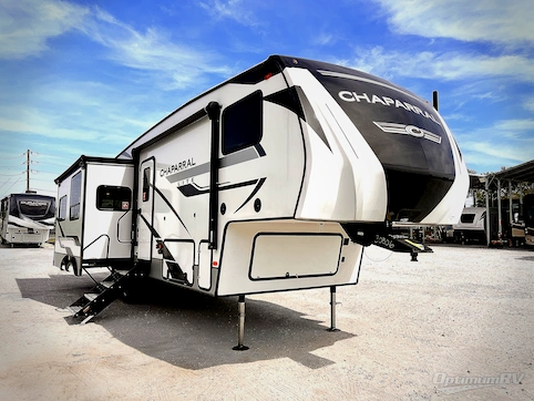 Used 2024 Coachmen Chaparral Lite 30RLS Featured Photo