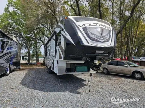 Used 2014 Dutchmen Voltage V3200 Featured Photo