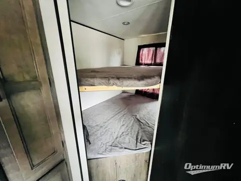 2021 Olympia Olympia 26BHS RV Photo 3