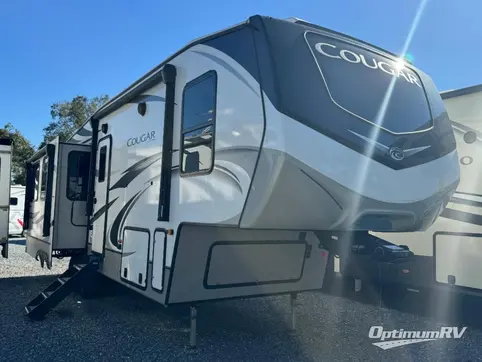 Used 2021 Keystone Cougar 290RLS Featured Photo