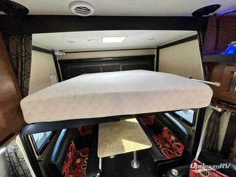 2017 Lance Toy Hauler 2612 RV Photo 4