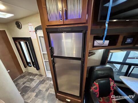 2017 Lance Toy Hauler 2612 RV Photo 3