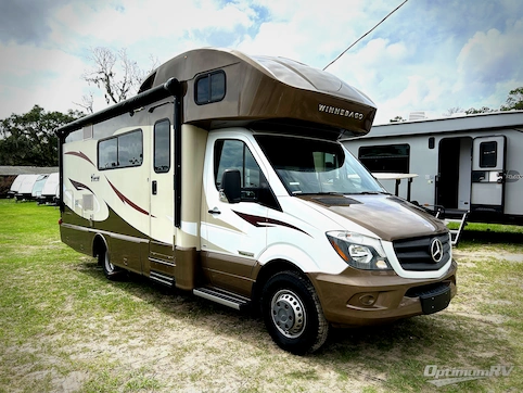 Used 2015 Winnebago View 24M Featured Photo