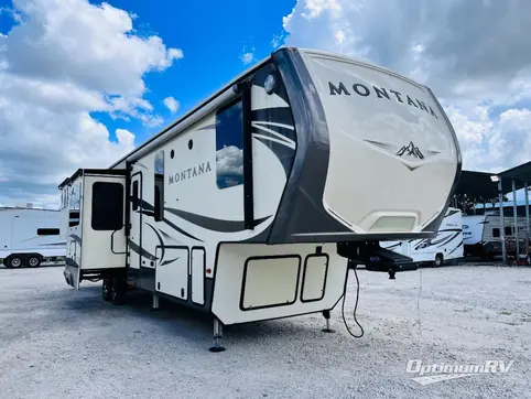 Used 2017 Keystone Montana 3791 RD Featured Photo