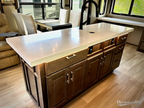 2021 Grand Design Solitude 345GK RV Photo 2