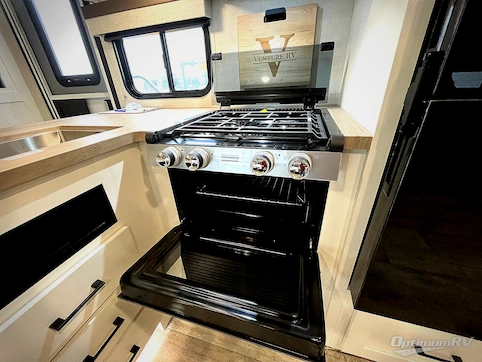 2025 Venture Sienna SA281VQB RV Photo 3