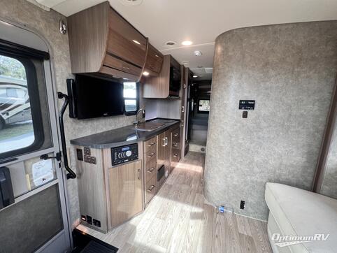 2014 Winnebago View 24G RV Photo 2