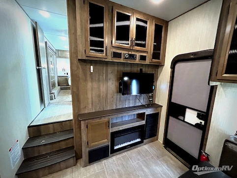 2019 Forest River Vengeance 345A13 RV Photo 3