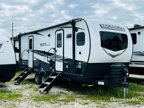 New 2025 Forest River Flagstaff Micro Lite 25FKBS Featured Photo