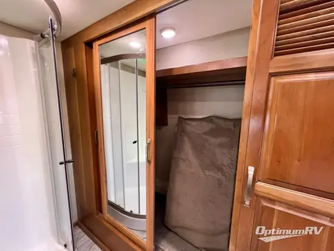 2019 Entegra Insignia 44B RV Photo 4