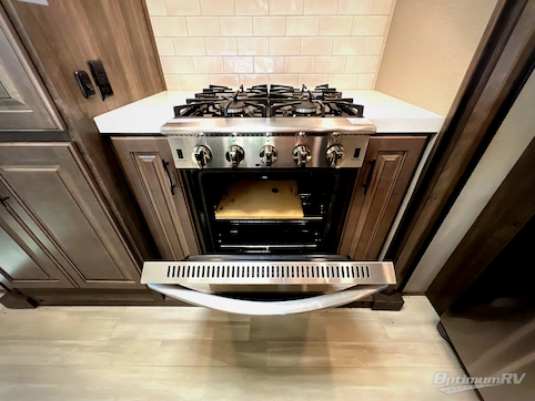 2021 Grand Design Solitude 390RK RV Photo 4