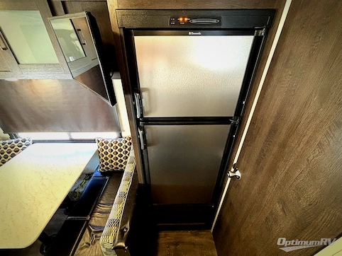 2018 Forest River Wildwood X-Lite 201BHXL RV Photo 3