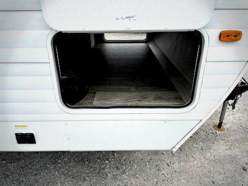 2025 Venture Sienna SA271VBH RV Photo 4