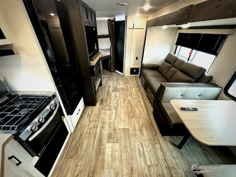 2025 Venture Sienna SA271VBH RV Photo 2