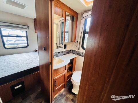 2016 Jayco Alante 31L RV Photo 4