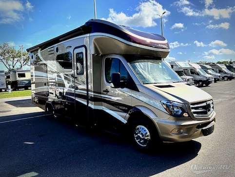 Used 2016 Dynamax isata 3 24FW Featured Photo