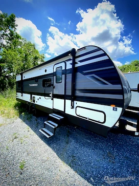 Used 2023 Grand Design Transcend Xplor 251BH Featured Photo