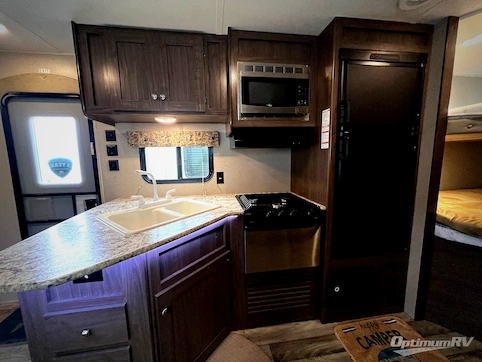 2018 Keystone Hideout 242LHS RV Photo 2