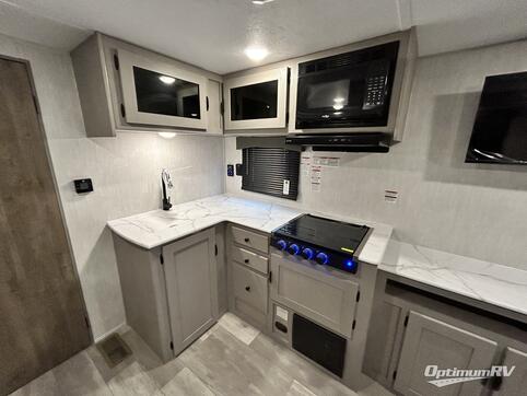 2025 Viking Viking 6K Series 262BHS RV Photo 2