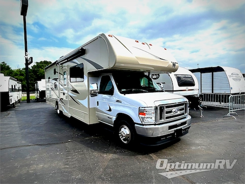 Used 2022 Winnebago Minnie Winnie 31H Featured Photo