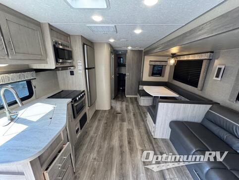 2023 Coachmen Catalina Legacy 293QBCK RV Photo 3