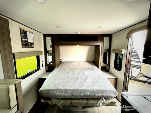2025 Grand Design Transcend One 161BH RV Photo 3