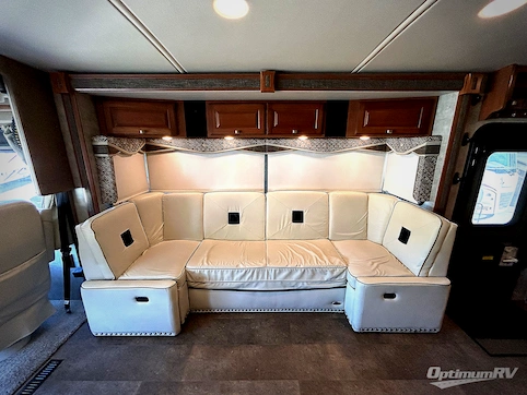 2015 Itasca Sunova 35G RV Photo 3