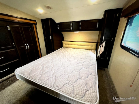 2018 KZ Durango 1500 D286BHD RV Photo 3