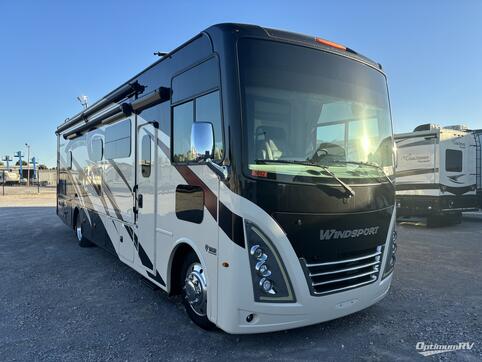 Used 2022 Thor Windsport 34R Featured Photo