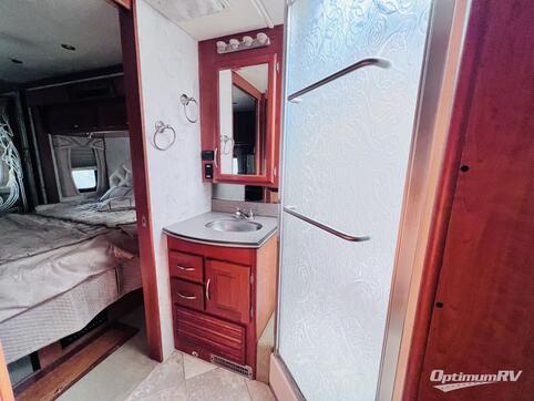 2006 National RV Tradewinds M-40E RV Photo 4