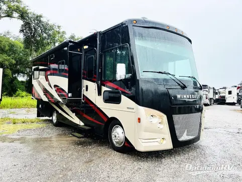 Used 2017 Winnebago Vista LX 27N Featured Photo