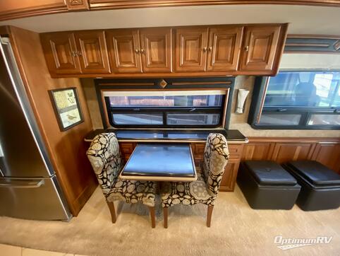 2014 Itasca Ellipse 42QD RV Photo 2