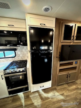 2025 Jayco Eagle HT 284BHOK RV Photo 3