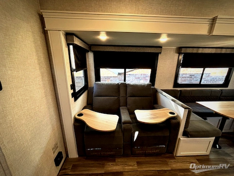 2025 Jayco Eagle HT 284BHOK RV Photo 4