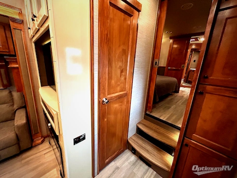 2024 VanLeigh Beacon 41LKB RV Photo 4