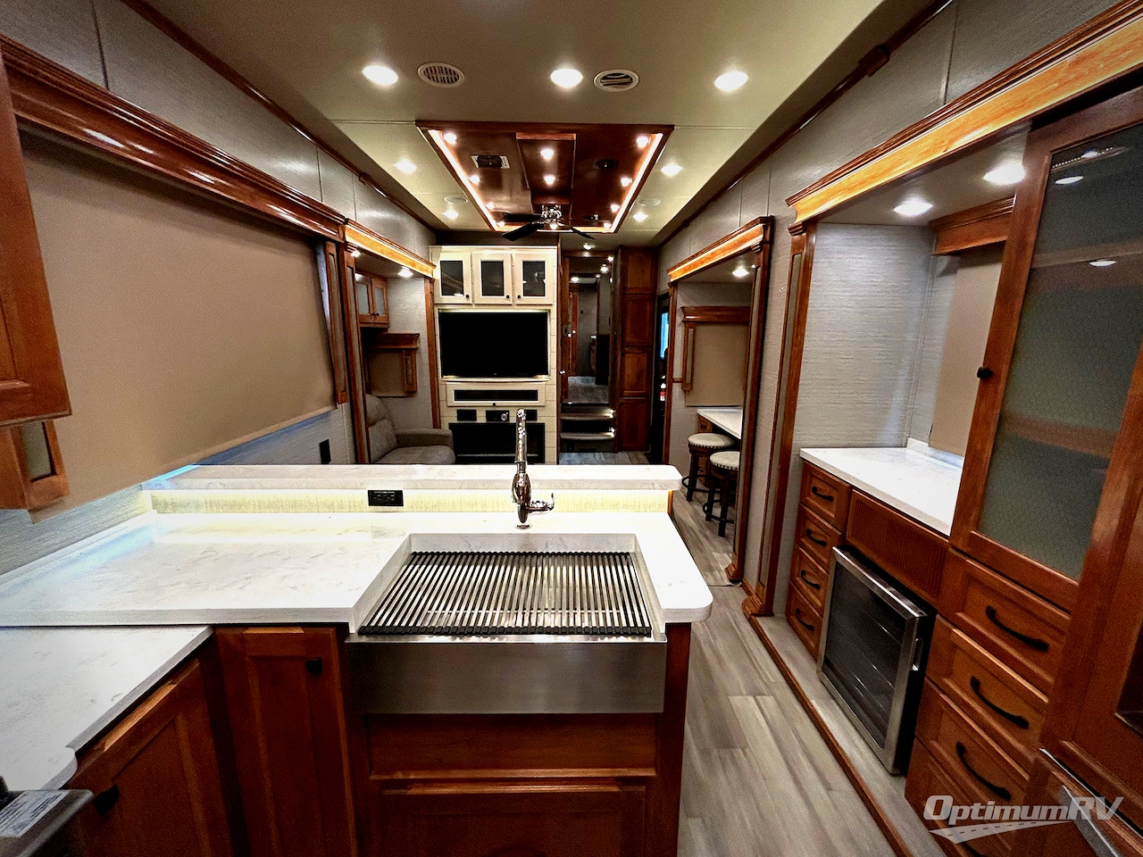 2024 VanLeigh Beacon 41LKB Photo 5