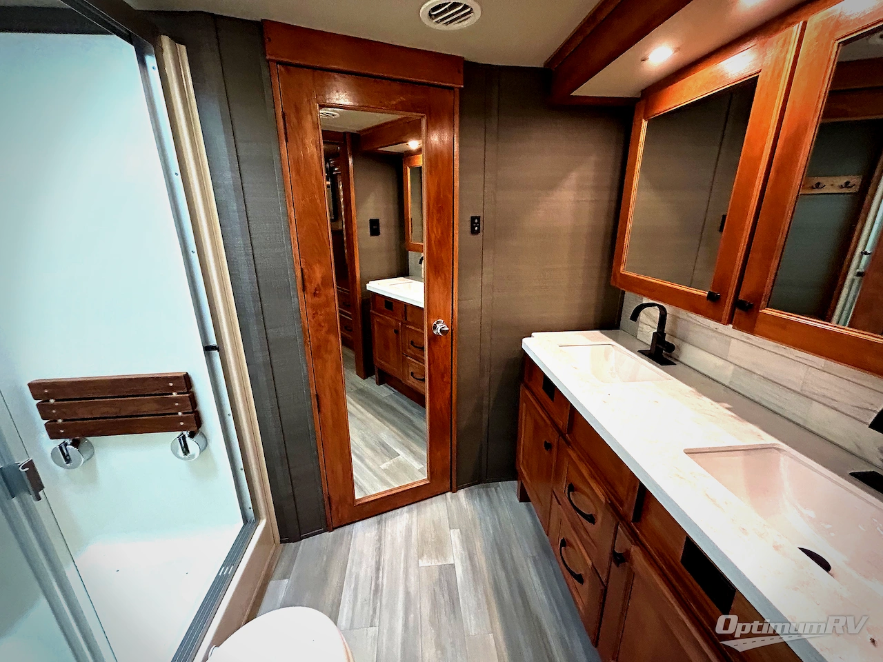 2024 VanLeigh Beacon 41LKB Photo 8