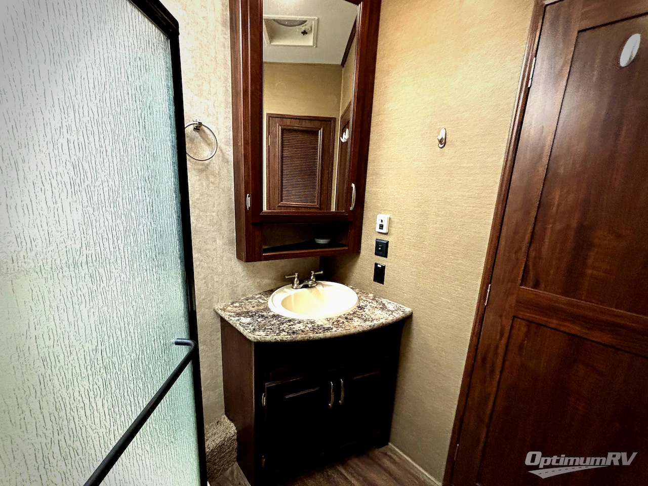 2014 Keystone Mountaineer 375FLF Photo 13