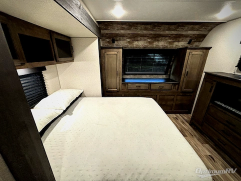 2022 Venture SportTrek Touring Edition STT343VBH RV Photo 2