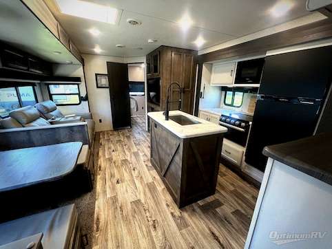 2022 Venture SportTrek ST327VIK RV Photo 4