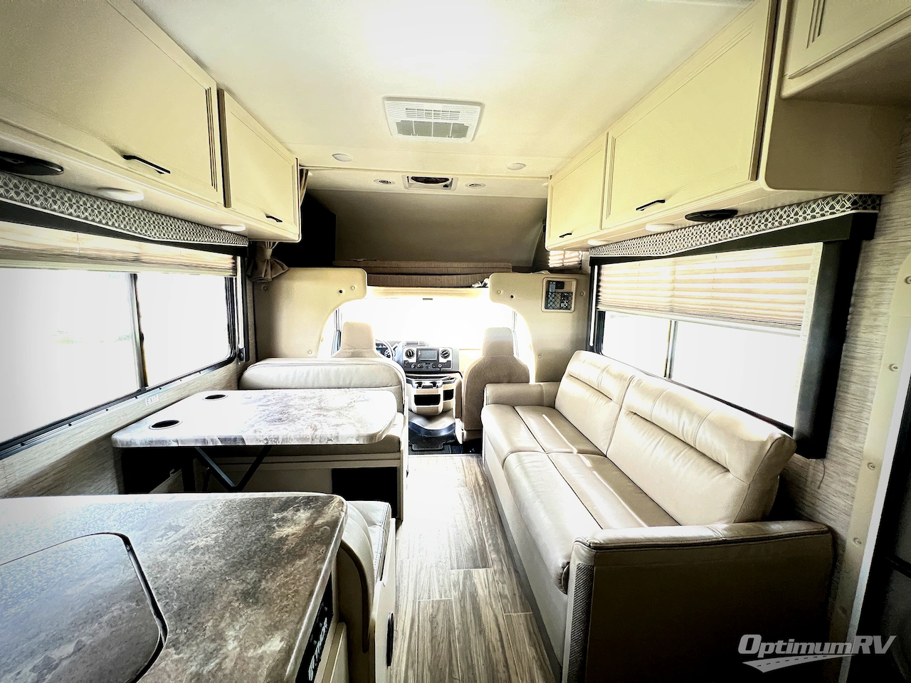 2022 Thor Four Winds 28A Photo 5