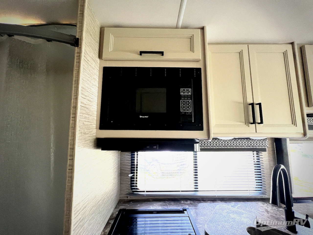 2022 Thor Four Winds 28A Photo 14