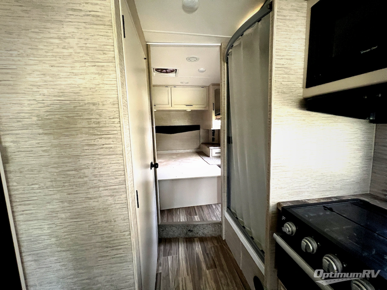 2022 Thor Four Winds 28A Photo 16