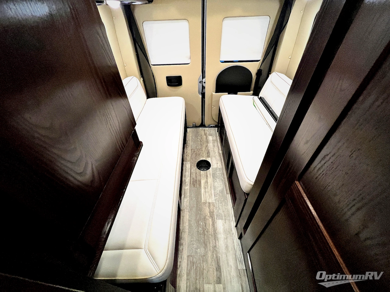 2019 Regency National Traveler - Photo 13