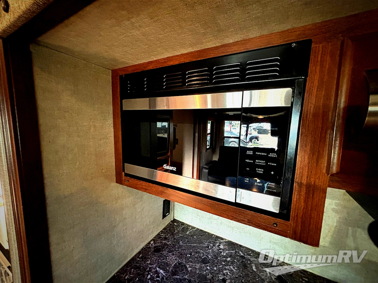 2015 Keystone Laredo 320TG Photo 7
